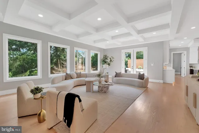 $3,150,000 | 6226 Kellogg Drive, McLean, VA 22101