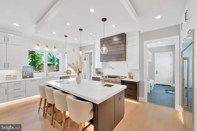 $3,150,000 | 6226 Kellogg Drive, McLean, VA 22101