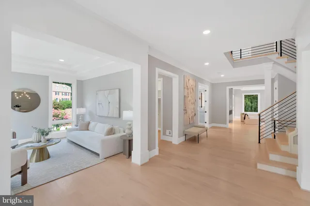 $3,150,000 | 6226 Kellogg Drive, McLean, VA 22101