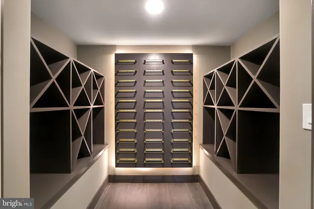 $3,150,000 | 6226 Kellogg Drive, McLean, VA 22101