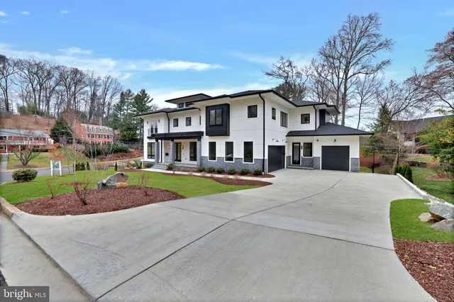 $3,150,000 | 6226 Kellogg Drive, McLean, VA 22101