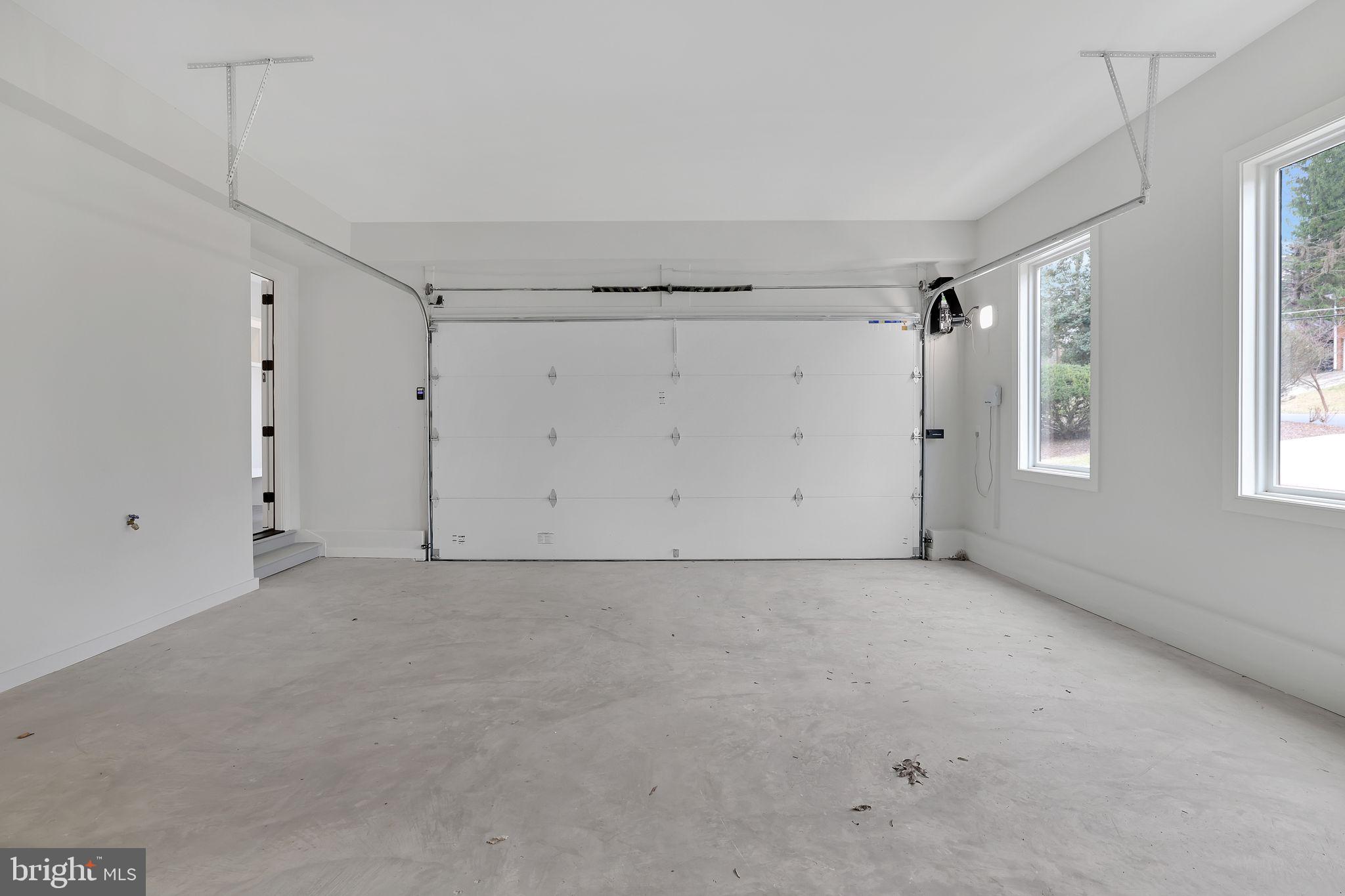 6226 Kellogg Drive McLean, VA 22101 - Photo 85 of 89 a view of an empty room with a window