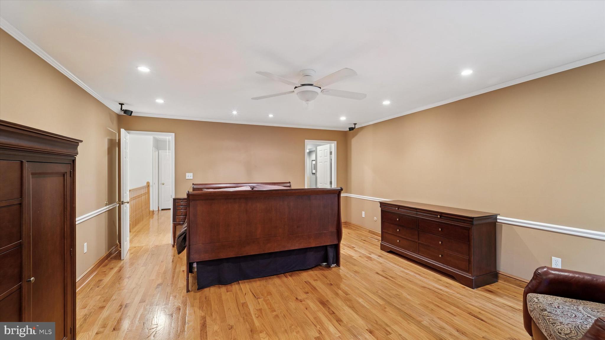 115 Union Mill Terrace Mount Laurel, NJ 08054 - Photo 20 of 31 a living room with furniture and a ceiling fan