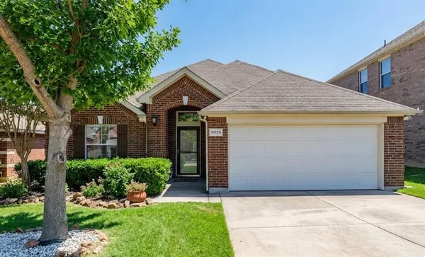 $429,990 | 10128 Longranger Lane, Fort Worth, TX 76053