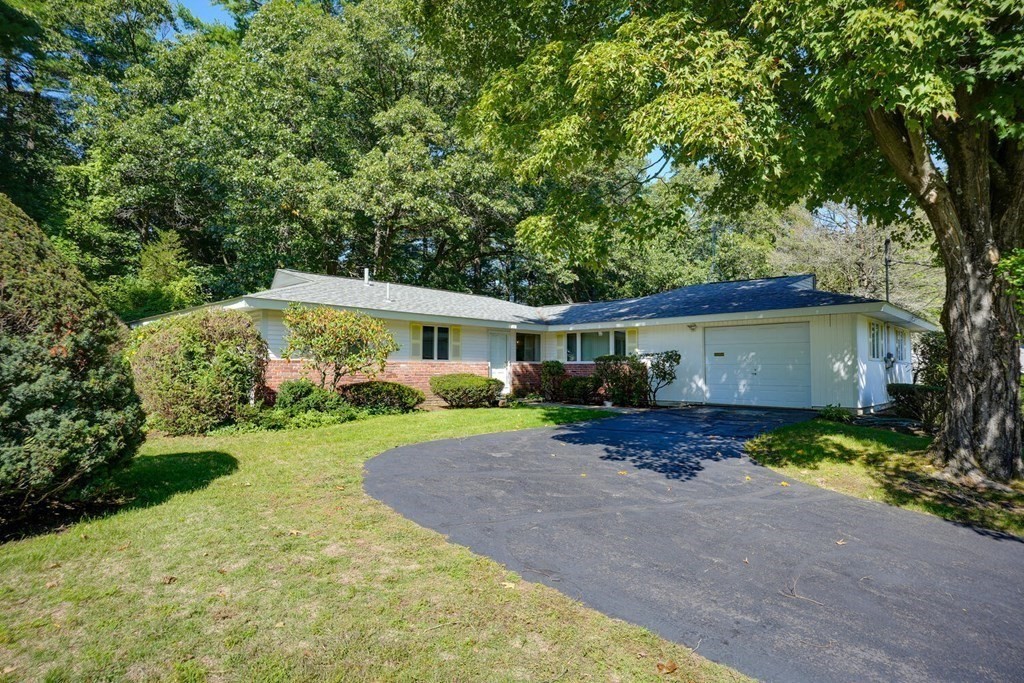 14 Karen Road Framingham, MA 01701 - Photo 5 of 33 Gallery Image 5