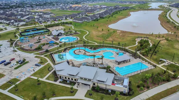 $2,675 | 21030 Shore Oak Drive, Unit A, Cypress, TX 77433