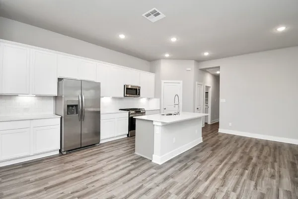 $2,675 | 21030 Shore Oak Drive, Unit A, Cypress, TX 77433