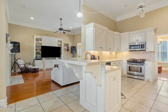 $379,900 | 124 Ashbrooke Boulevard, Madison, MS 39110