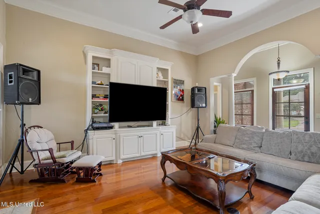 $379,900 | 124 Ashbrooke Boulevard, Madison, MS 39110