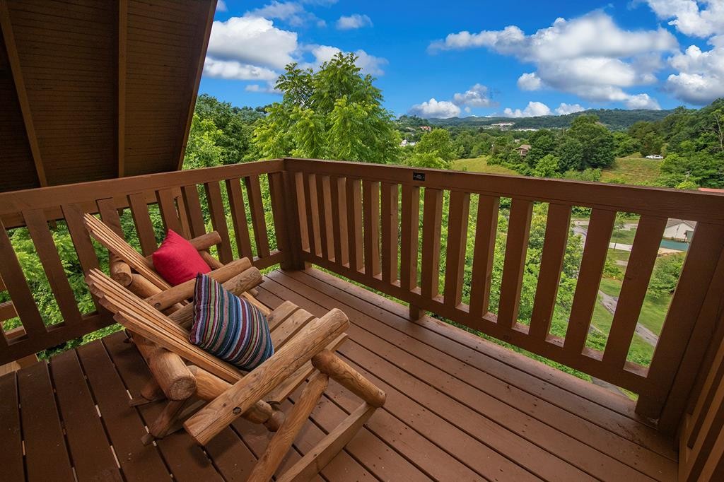 533 Hideaway Ridge Circle Sevierville, TN 37862 - Photo 27 of 43