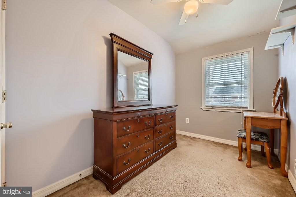2063 Jasmine Road Baltimore, MD 21222 - Photo 8 of 11