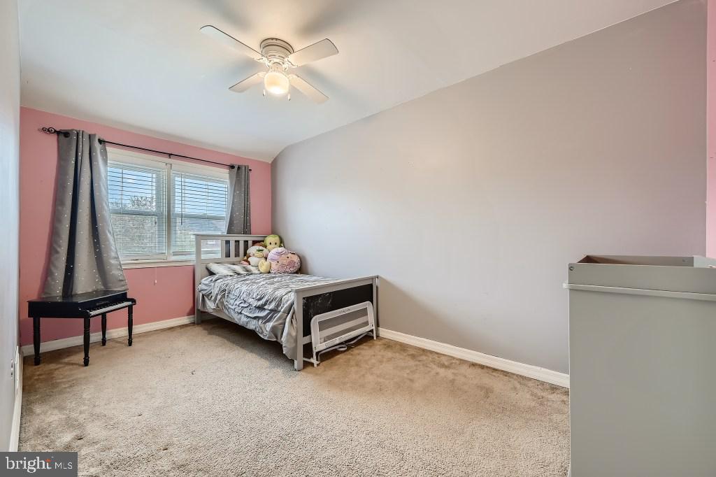 2063 Jasmine Road Baltimore, MD 21222 - Photo 9 of 11
