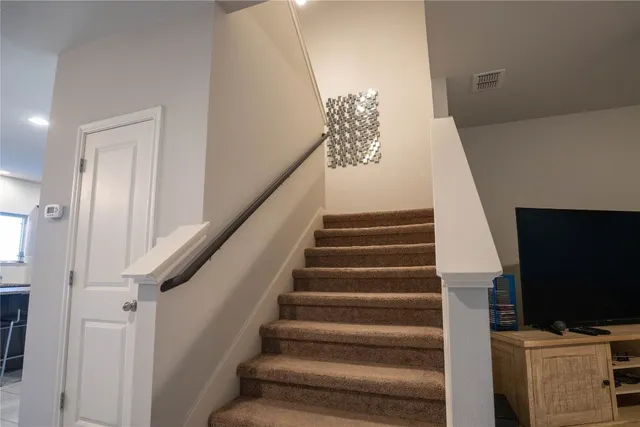 $384,900 | 166 Pelican Bay Circle, Kyle, TX 78640