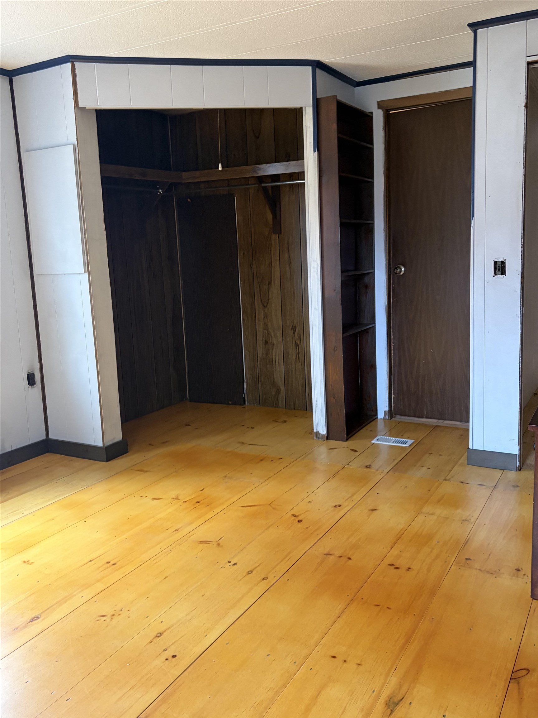 20 Jaffrey Road, Unit 9 Fitzwilliam, NH 03447 - Photo 14 of 23