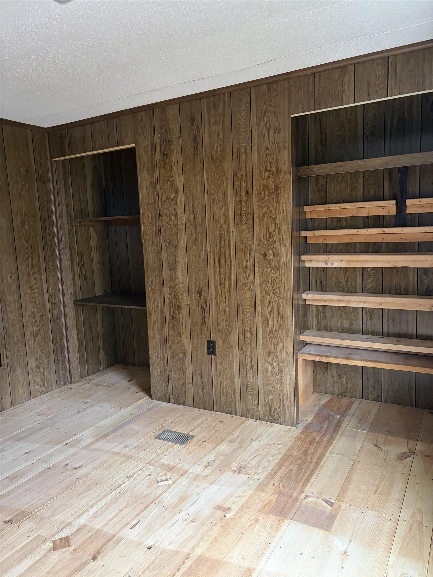 20 Jaffrey Road, Unit 9 Fitzwilliam, NH 03447 - Photo 17 of 23