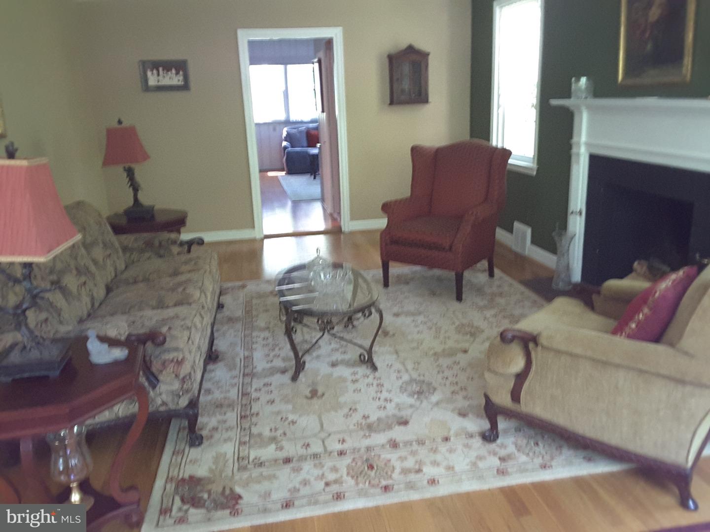 501 Bridle Road Glenside, PA 19038 - Photo 5 of 24 Gallery Image 5