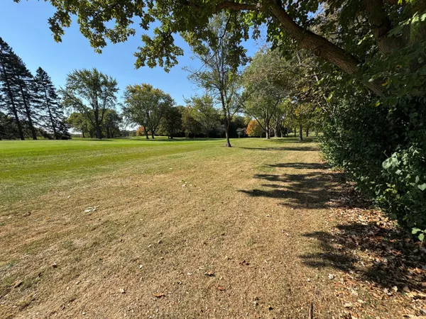 $189,900 | N80W13299 River Park Drive, Unit LT1, Menomonee Falls, WI 53051