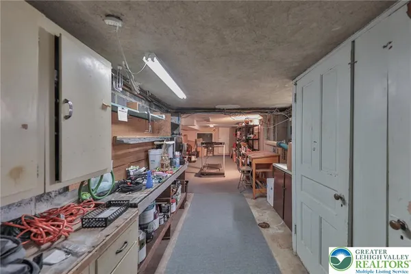 a view of a storage & utility room