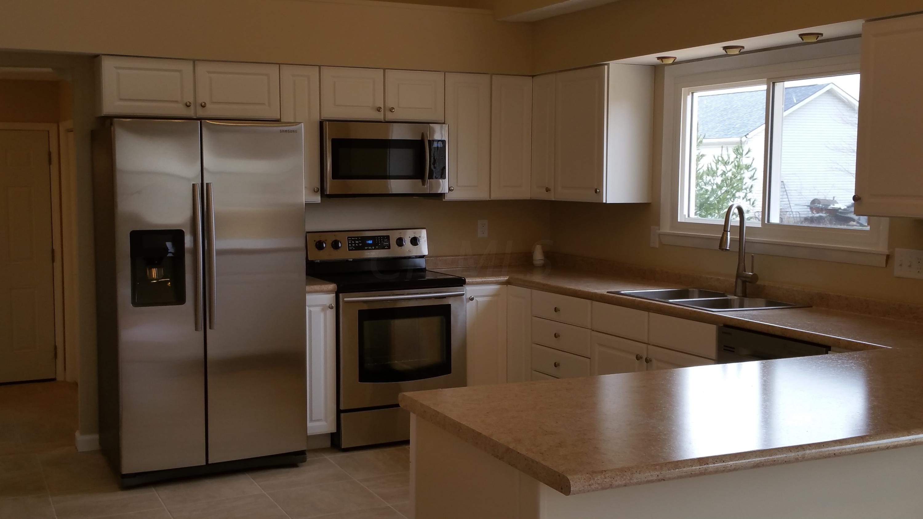 7270 Harlem Road Westerville, OH 43082 - Photo 13 of 19