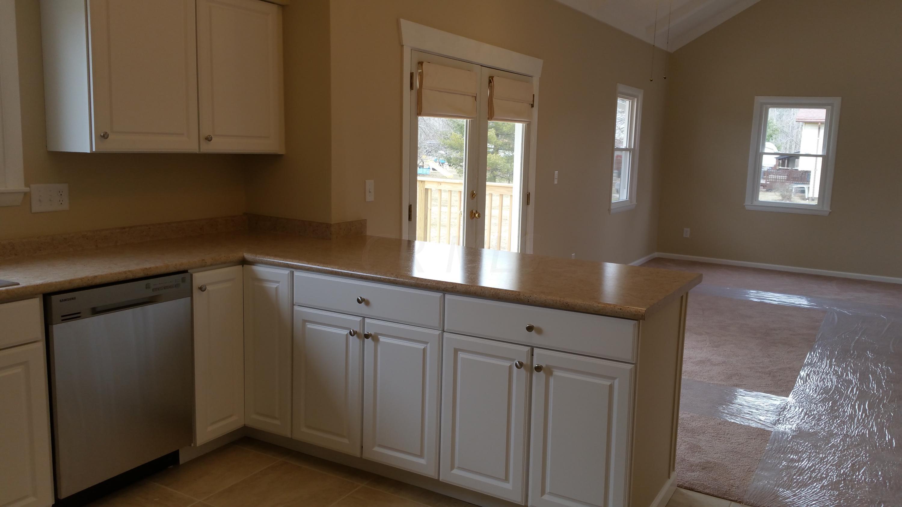 7270 Harlem Road Westerville, OH 43082 - Photo 10 of 19
