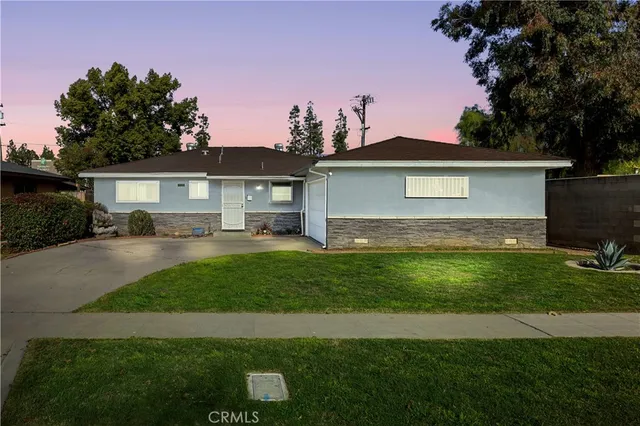 $345,000 | 5097 East Carmen Avenue, Fresno, CA 93727
