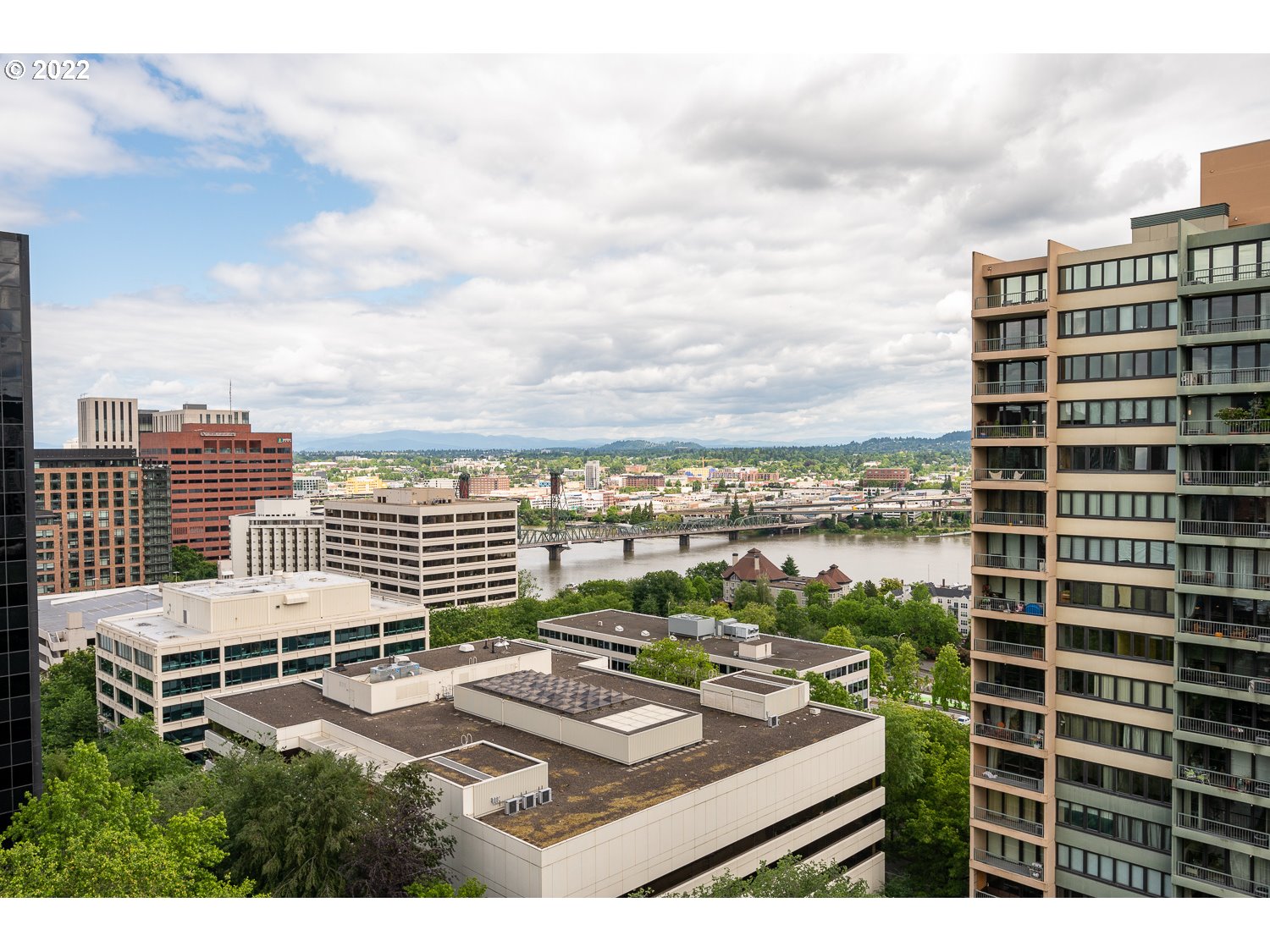 255 Southwest Harrison Street, Unit 18G Portland, OR 97201 - Photo 18 of 31 View