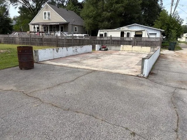 $27,500 | 820 North Prairie Street, Prairie du Chien, WI 53821