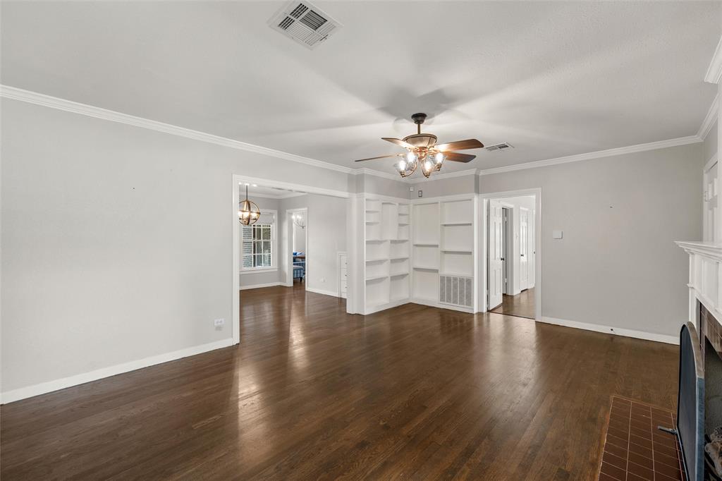 3025 Colcord Avenue Waco, TX 76707 - Photo 6 of 39