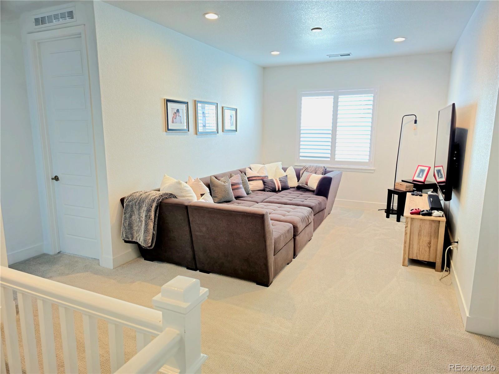 181 Rockingham Circle Castle Pines, CO 80108 - Photo 13 of 31 Gallery Image 13
