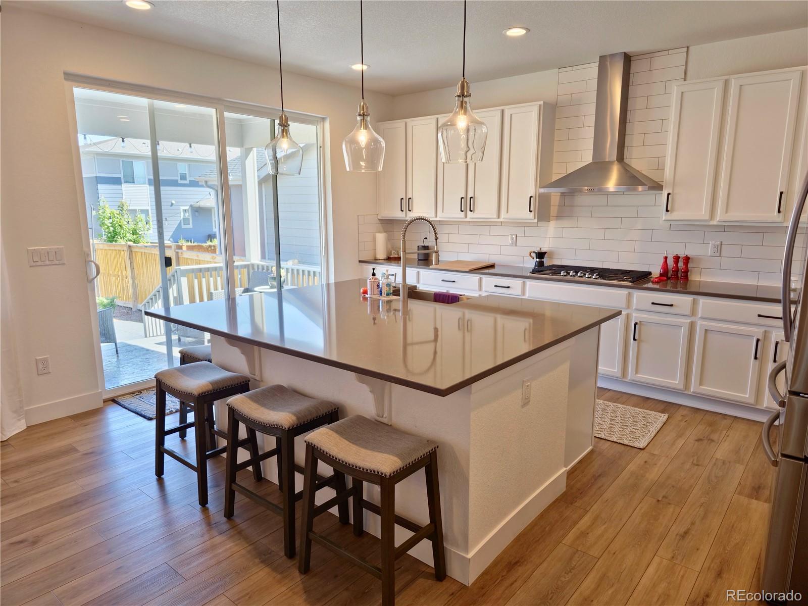 181 Rockingham Circle Castle Pines, CO 80108 - Photo 3 of 31 Gallery Image 3