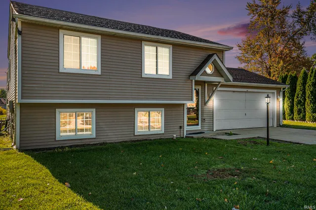 $285,900 | 507 Buffalo Court, Nappanee, IN 46550