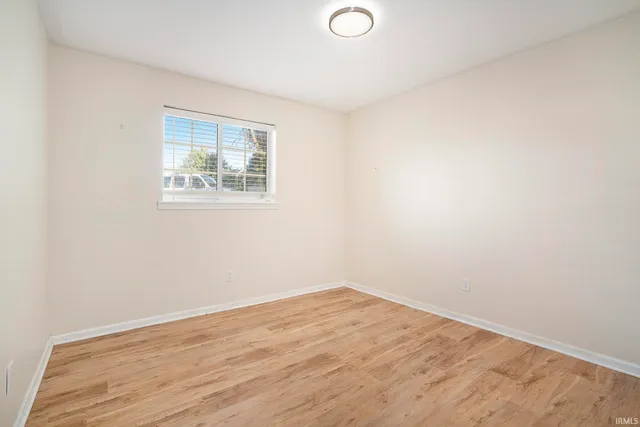 $285,900 | 507 Buffalo Court, Nappanee, IN 46550