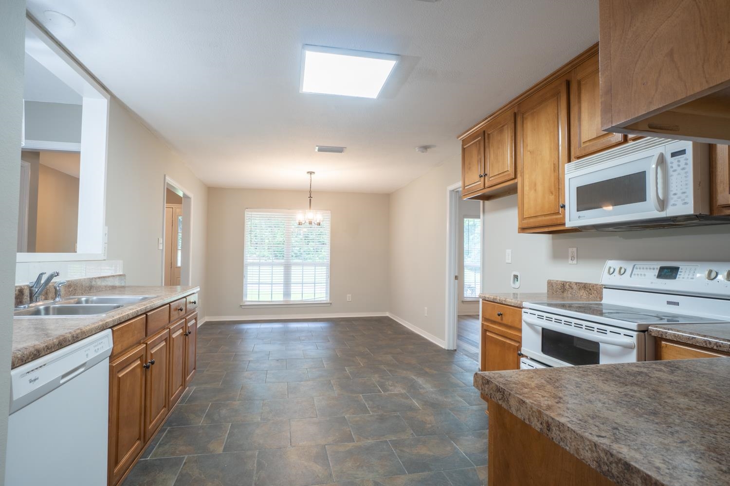 232 Ridgewood Drive Daphne, AL 36526 - Photo 9 of 26