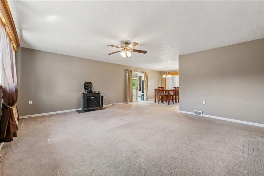 561 Otts Road New Alexandria, PA 15670 - Photo 3 of 27 Gallery Image 3