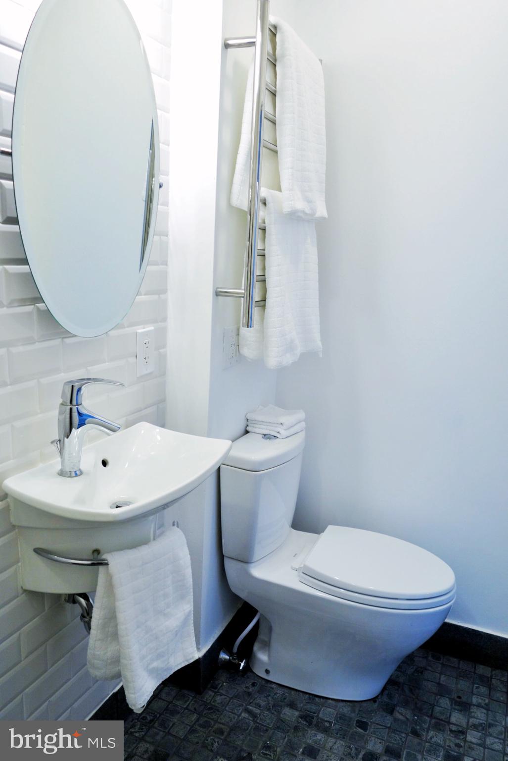 2127 Rodman Street Philadelphia, PA 19146 - Photo 11 of 13