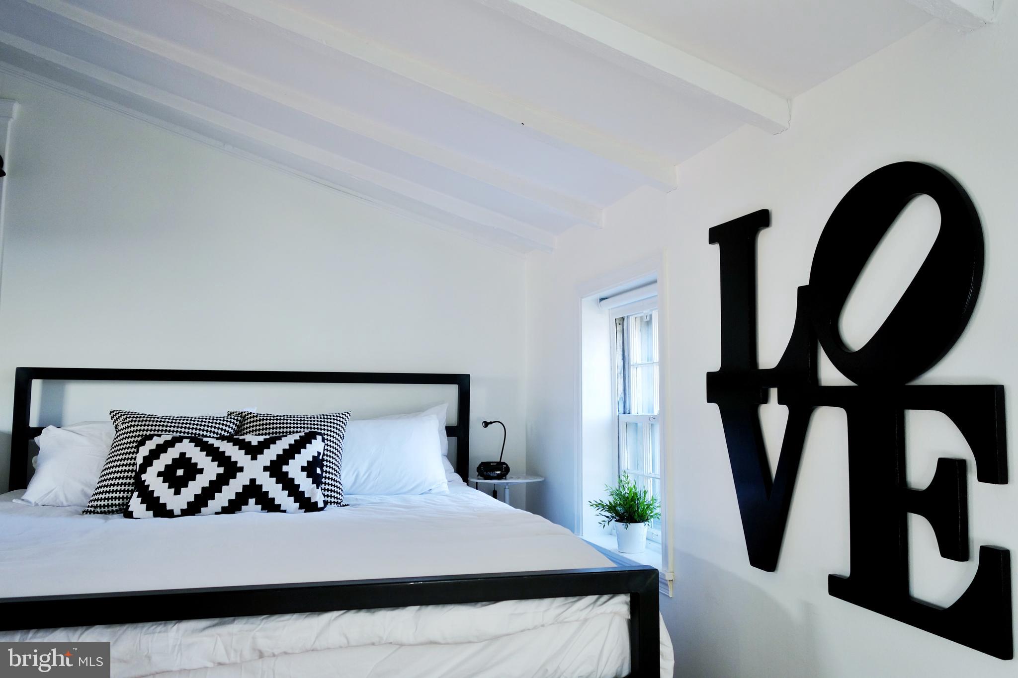 2127 Rodman Street Philadelphia, PA 19146 - Photo 7 of 13