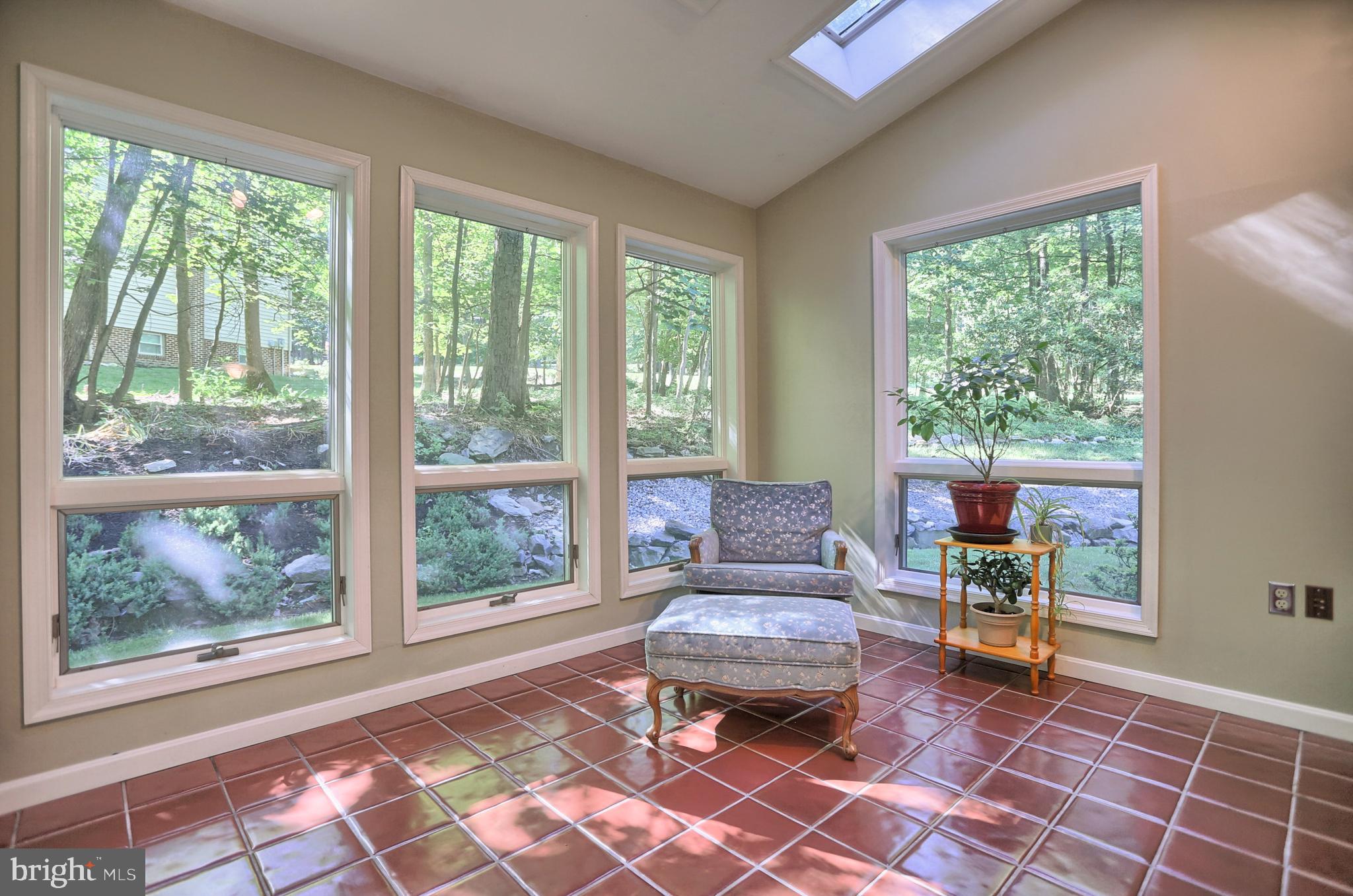 1364 Kuhn Road Boiling Springs, PA 17007 - Photo 13 of 47 Gallery Image 13