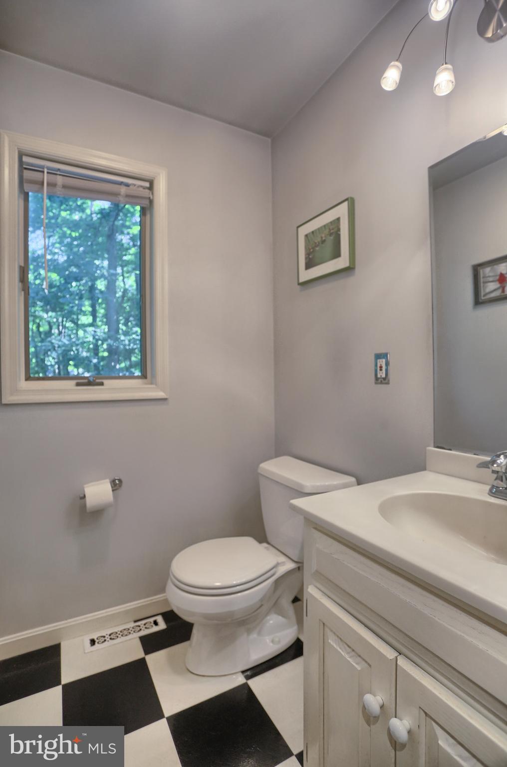 1364 Kuhn Road Boiling Springs, PA 17007 - Photo 24 of 47 Gallery Image 24