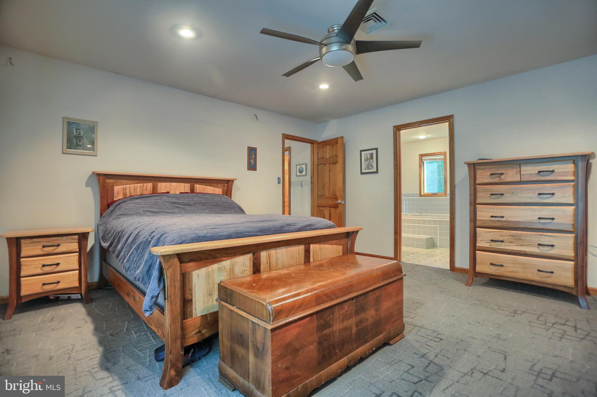 1364 Kuhn Road Boiling Springs, PA 17007 - Photo 26 of 47 Gallery Image 26