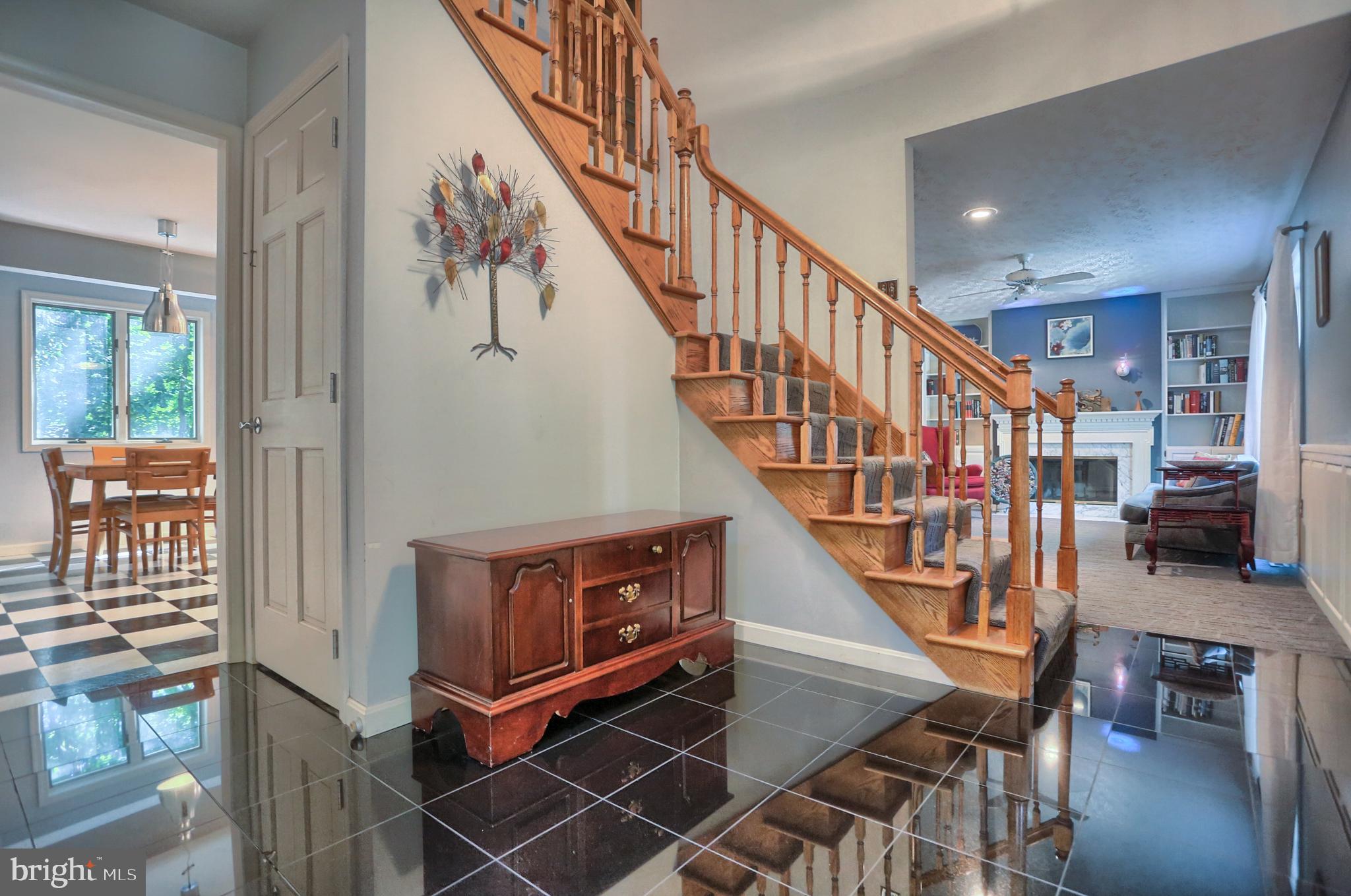 1364 Kuhn Road Boiling Springs, PA 17007 - Photo 4 of 47 Gallery Image 4