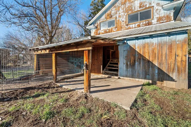 $199,900 | 45887 Pittville Road, McArthur, CA 96056