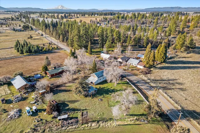 $199,900 | 45887 Pittville Road, McArthur, CA 96056