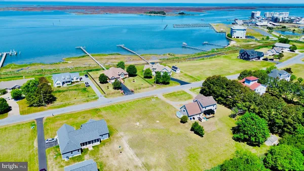 $79,000 | 18 Hammock Pointe, Crisfield, MD 21817