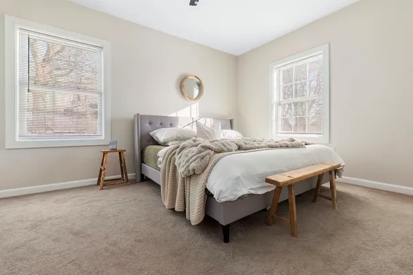 $799,900 | 27-29 Lake Street, Amesbury, MA 01913