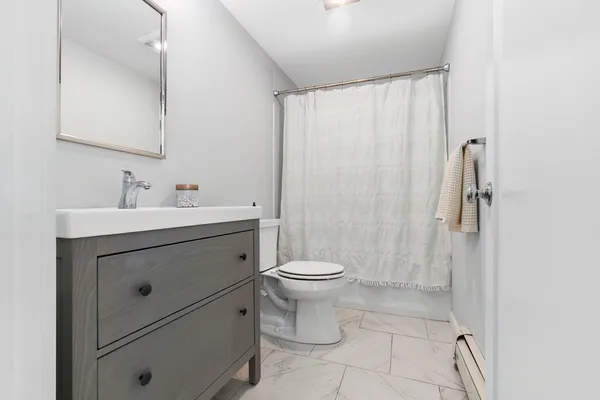 $799,900 | 27-29 Lake Street, Amesbury, MA 01913