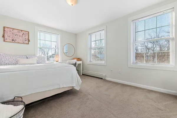 $799,900 | 27-29 Lake Street, Amesbury, MA 01913