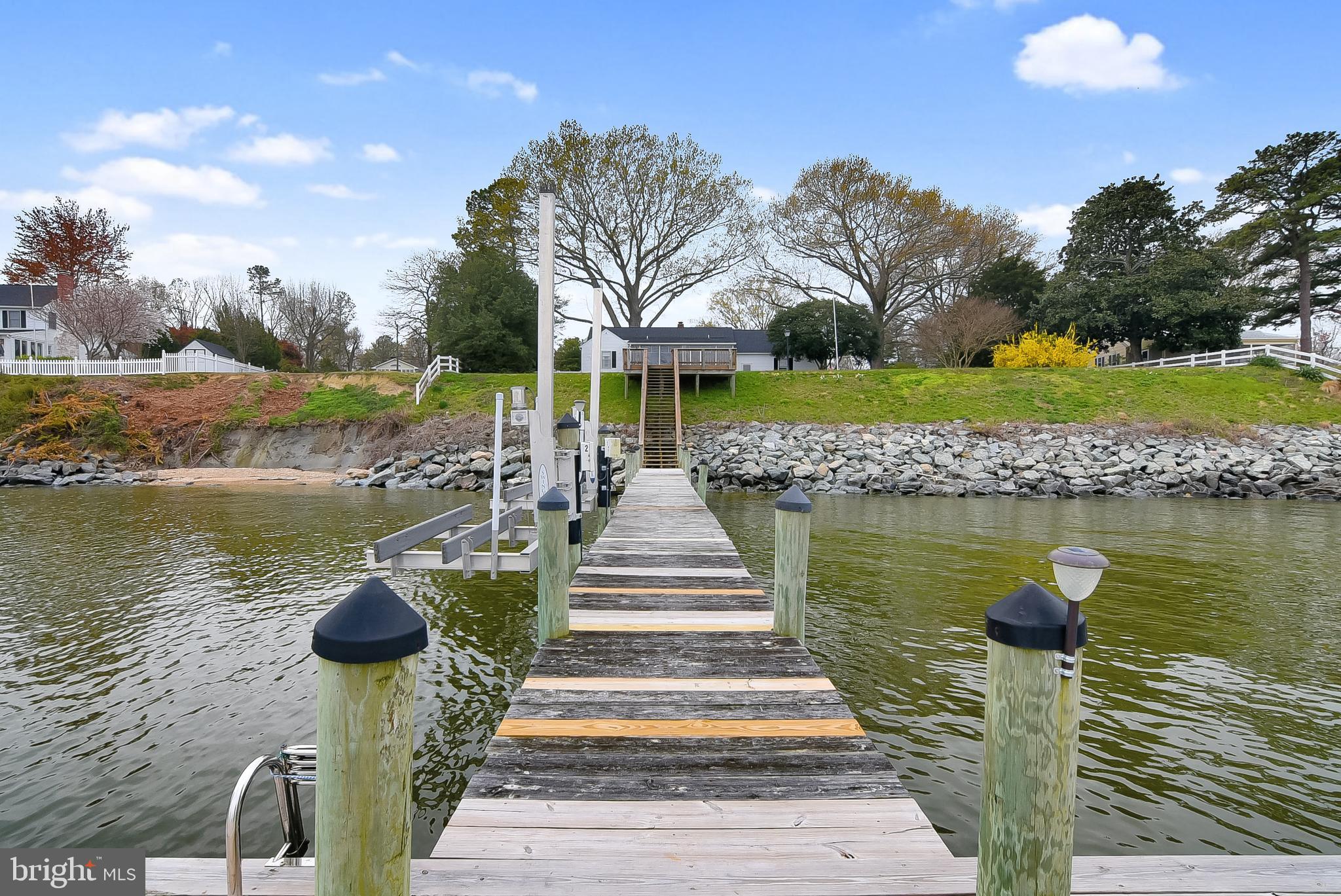 3201 Riverview Drive Colonial Beach, VA 22443 - Photo 15 of 51