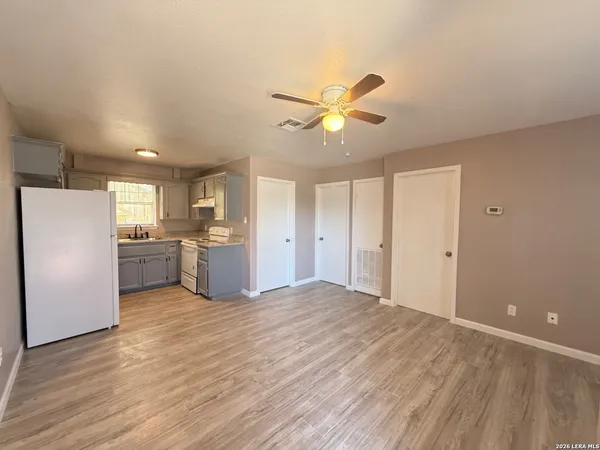 $1,025 | 1405 Donaldson Avenue, Unit 202, San Antonio, TX 78228