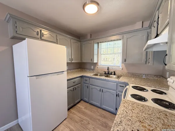 $1,025 | 1405 Donaldson Avenue, Unit 202, San Antonio, TX 78228