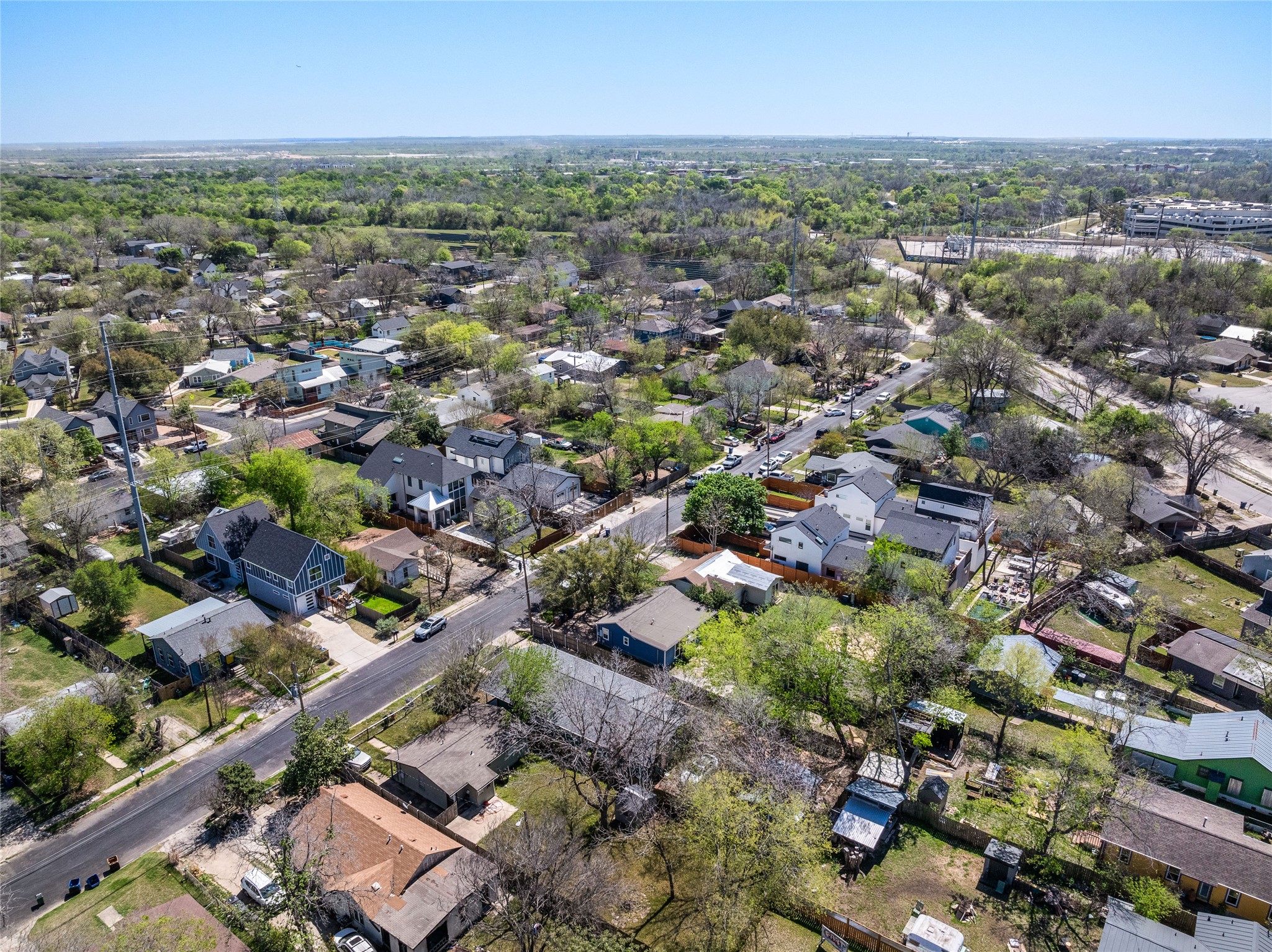 1116 Ebert Avenue, Unit B Austin, TX 78721 - Photo 22 of 28 an aerial view of a city with lots of residential buildings